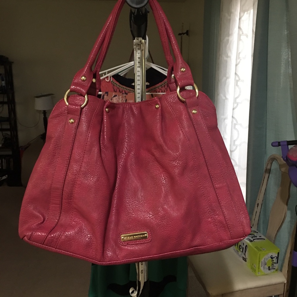 Steve Madden pink purse